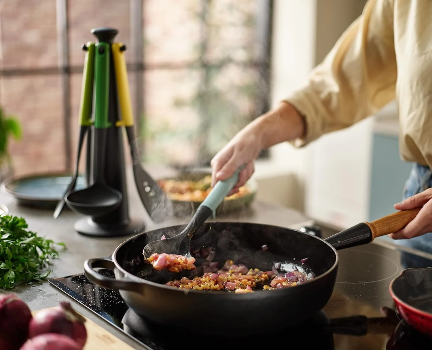 ست ابزار آشپزی 5 تکه جوزف جوزف مدل Duo Elevate Carousel، رنگ اوپال ست ابزار آشپزی 5 تکه جوزف جوزف مدل Duo Elevate Carousel، رنگ اوپال