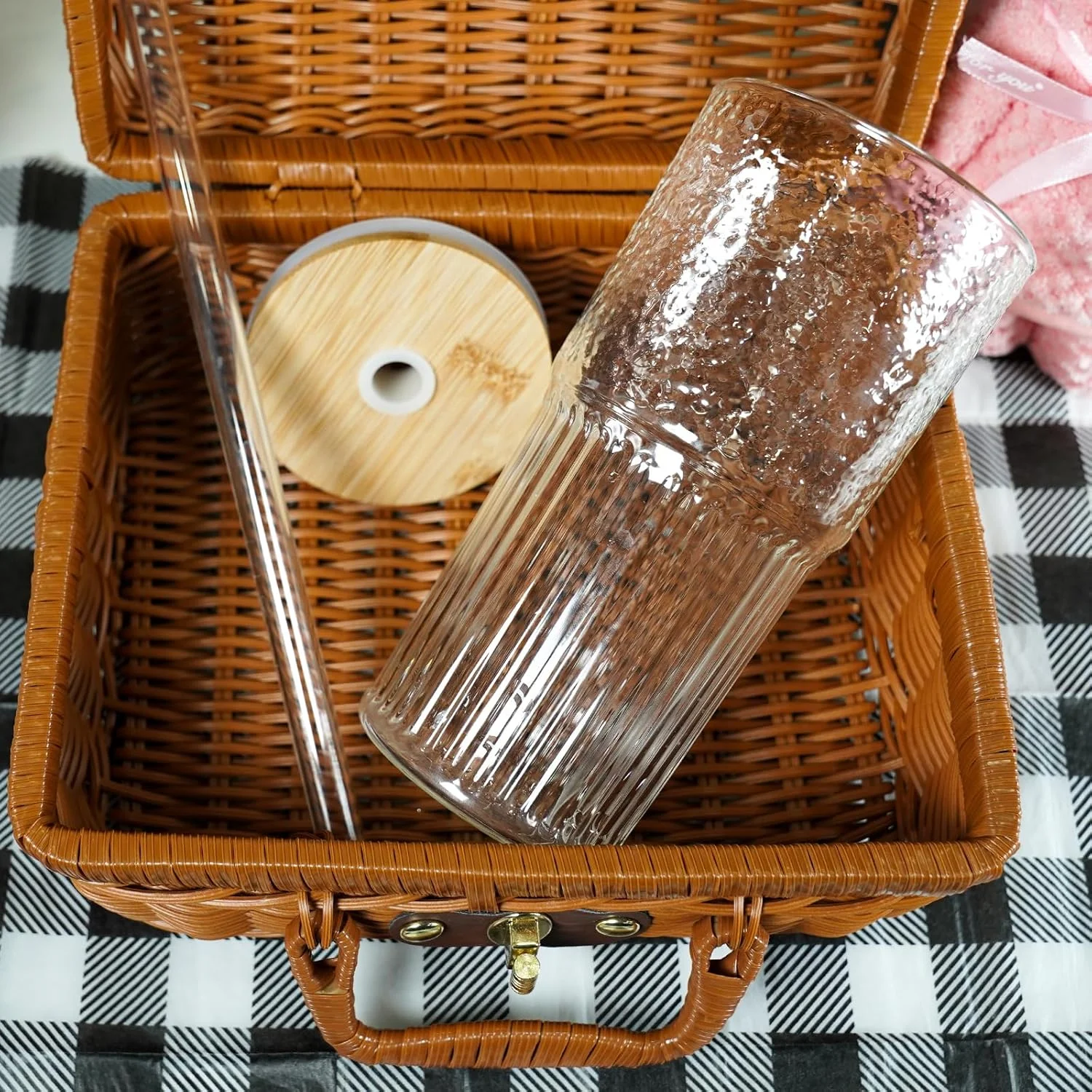 لیوان های شیشه ای ANOTION با درب و نی - فنجان های قهوه 650 میلی لیتری هدیه برای زنان، لیوان های نوشیدنی، لیوان اسموتی یخی، لیوان آب، ظروف شیشه ای راه راه، لیوان های شفاف، ماگ مسافرتی قهوه، ست لیوان