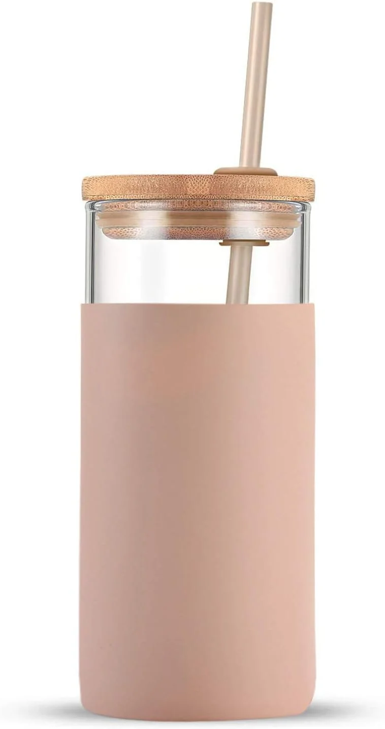 لیوان شیشه ای 480 میلی لیتری QPLUS، بطری آب شیشه ای با نی، آستین محافظ سیلیکونی، درب بامبو - بدون BPA