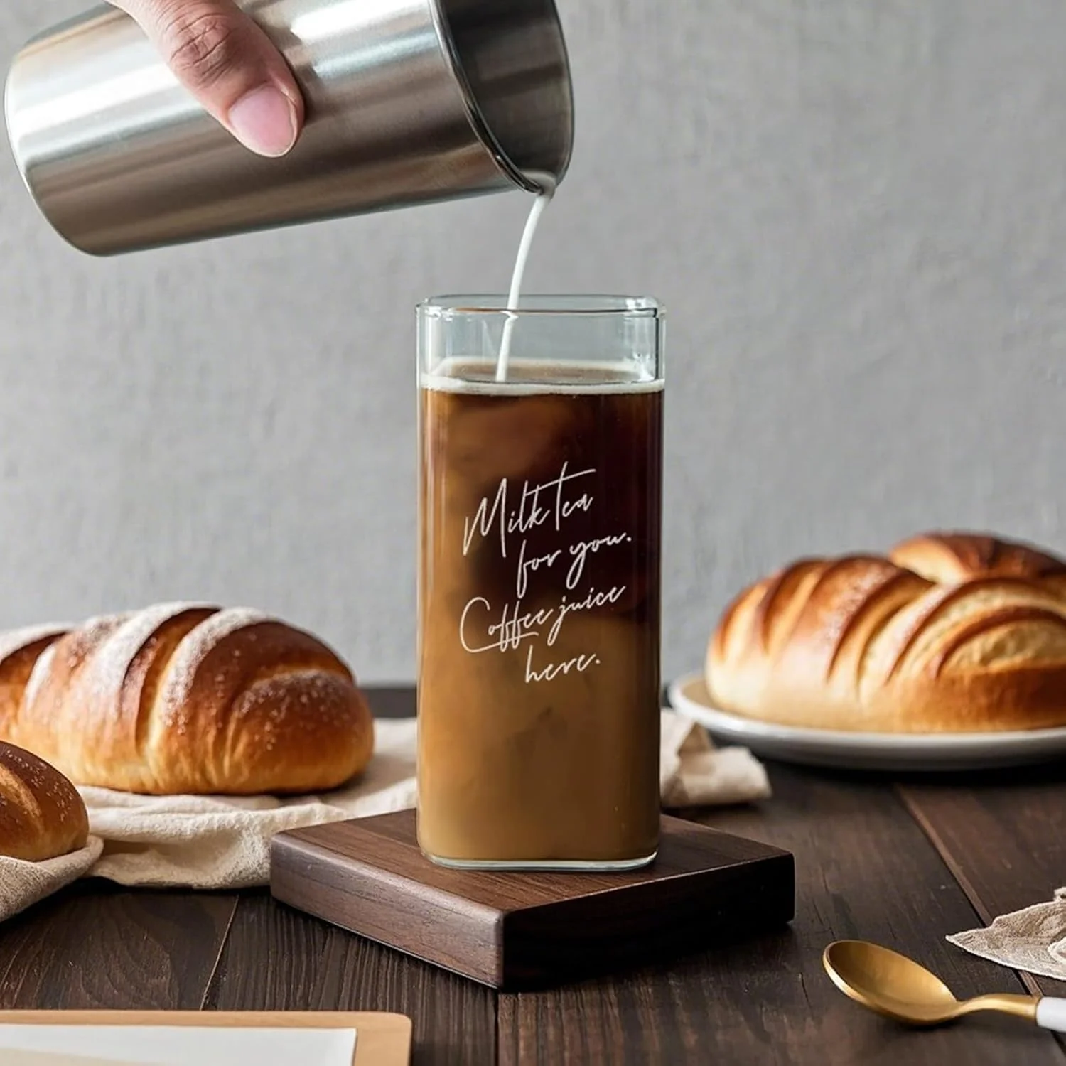 ست 4 عددی لیوان نوشیدنی مربع 385 میلی لیتری، لیوان های شیشه ای ظریف و بدون سرب برای آب، قهوه، آبمیوه، کوکتل، نوشیدنی های ترکیبی، آبجو و سایر نوشیدنی ها