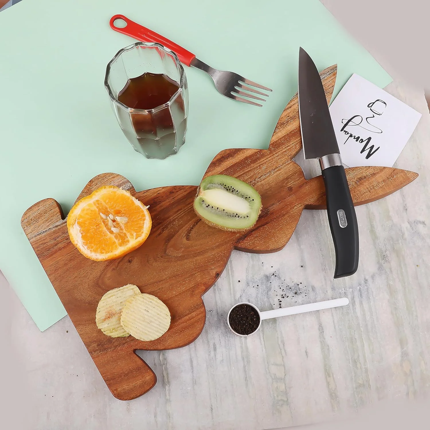 تخته سرو چوبی طرح خرگوش بامزه Affinity Decor، تخته برش چوبی برای آشپزخانه، تخته های سرو سوسیس و کالباس چوبی، سینی سرو هدیه عید پاک برای پنیر و غذا، 34.3 سانتی متر × 20 سانتی متر