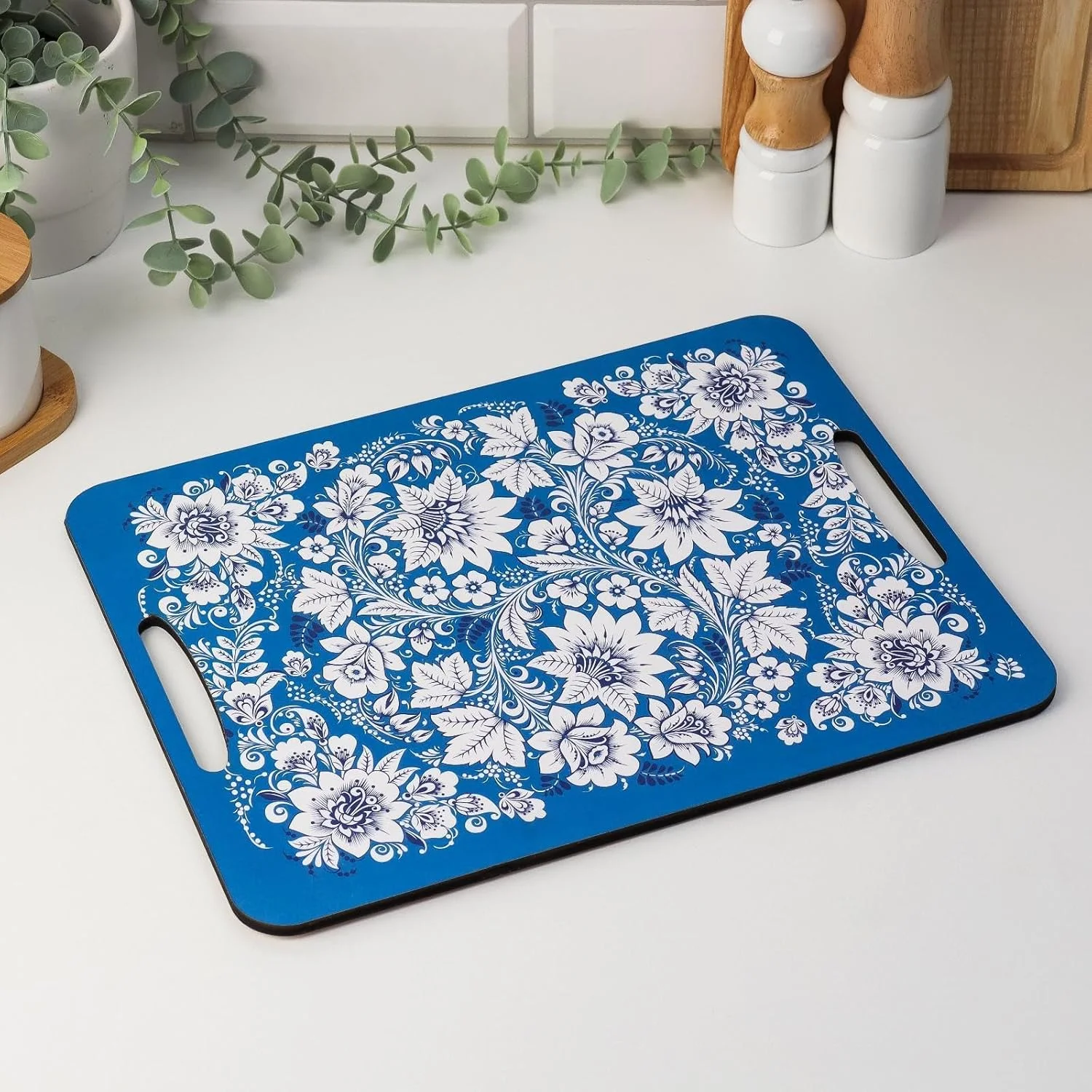ست سینی سرو و تخته برش چوبی با طرح ظریف، 2 تکه، روکش لمینت آبی بادوام