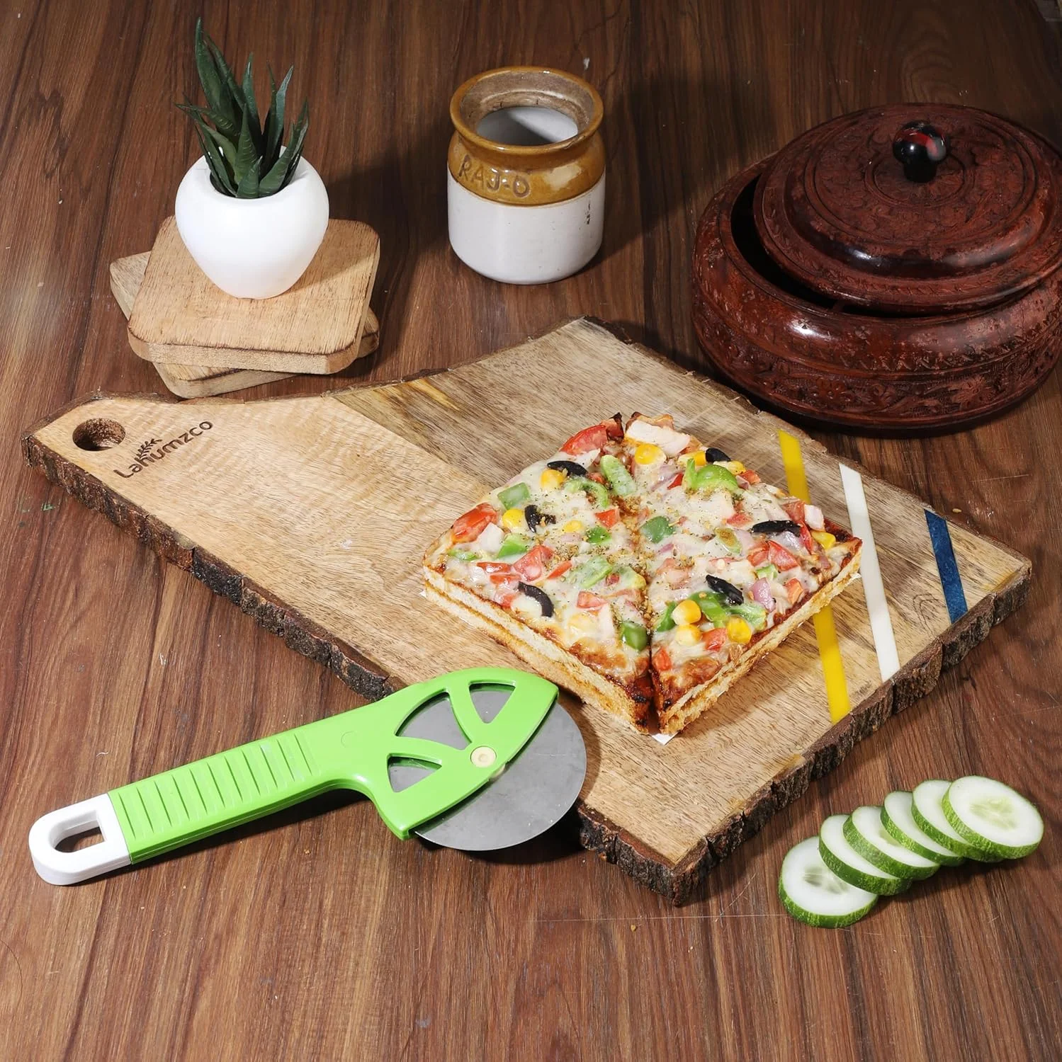 تخته سرو چوبی انبه لاهومزکو با پوست درخت، تخته برش با روکش رزین، تخته خردکن، تخته پنیر، سبزیجات، نان و کالباس - تخته سرو چوبی تزئینی برای آشپزخانه و غذاخوری 35x23 سانتی متر تخته سرو چوبی انبه لاهومزکو با پوست درخت، تخته برش با روکش رزین، تخته خردکن، تخته پنیر، سبزیجات، نان و کالباس - تخته سرو چوبی تزئینی برای آشپزخانه و غذاخوری 35x23 سانتی متر