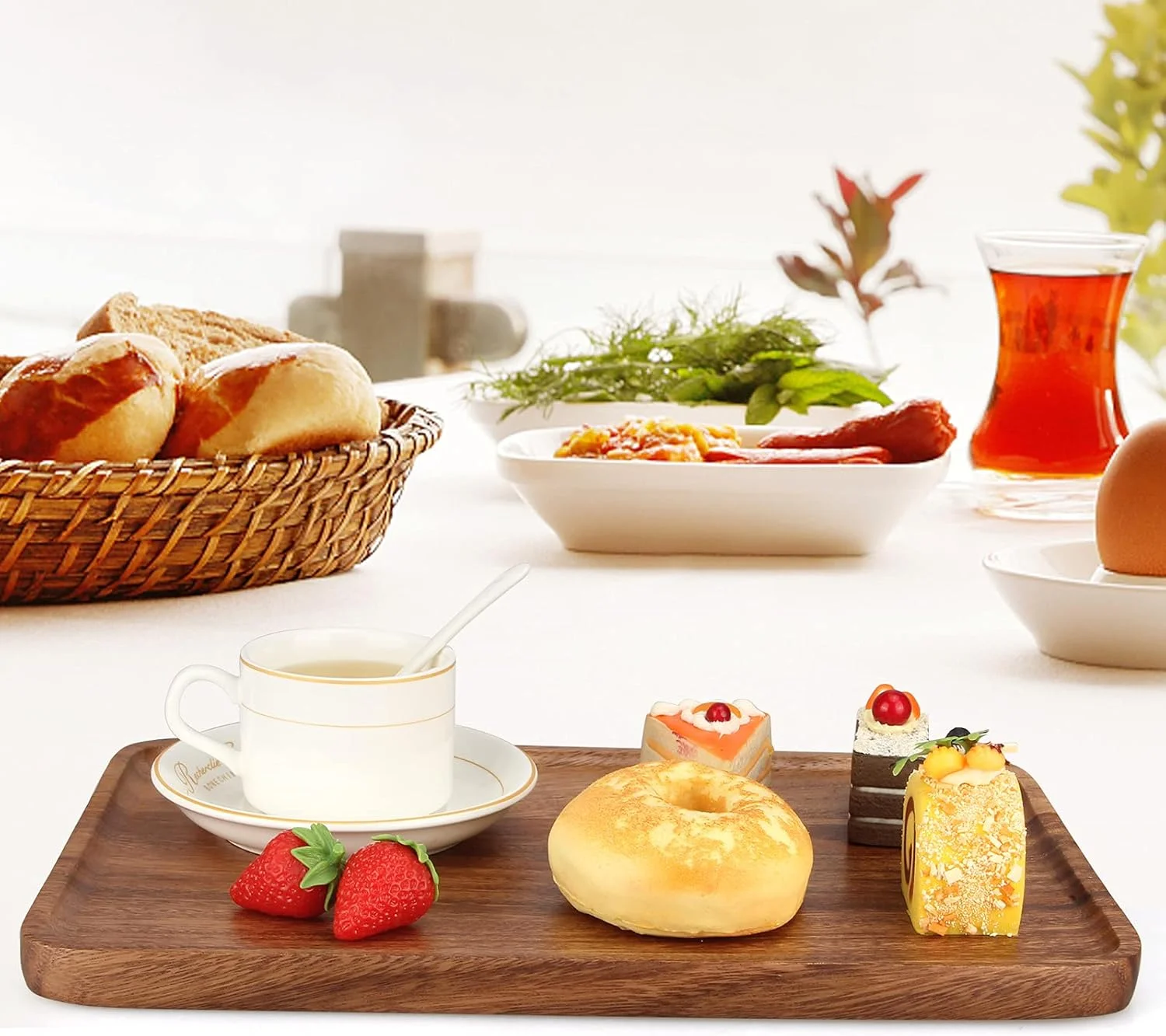 سینی های بزرگ سرو چوبی، تخته های مستطیلی سرو پنیر و خوراکی از چوب اقاقیا، مناسب برای غذا، شیرینی، اسنک، پیش غذا، سینی مستطیلی سرو شام در آشپزخانه، سینی کیک و دسر