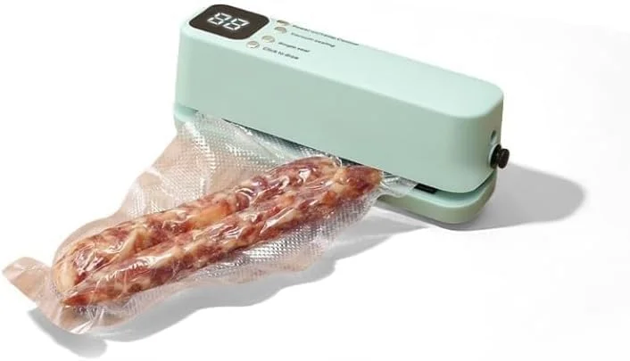 دستگاه وکیوم کوچک DKH، 60 کیلو پاسکال، 3 کاره، سبز، 19.5x5.7x6.5 سانتی‌متر، قابل شارژ با 100 کیسه