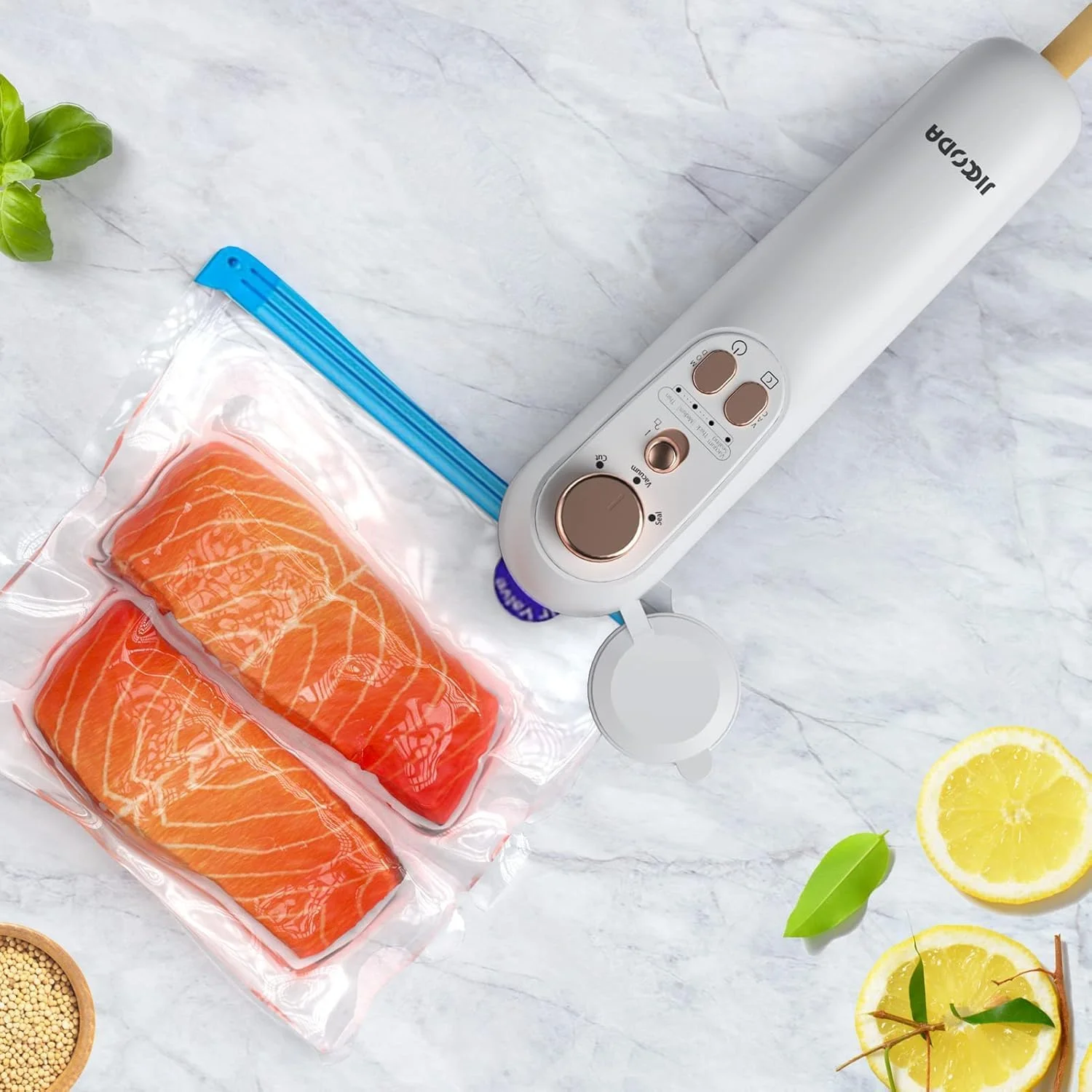 دستگاه وکیوم دستی با کاتر، دستگاه وکیوم کوچک 3 در 1 و کیسه های وکیوم، نگهداری مواد غذایی خشک و مرطوب به صورت هوابند، آماده سازی غذا