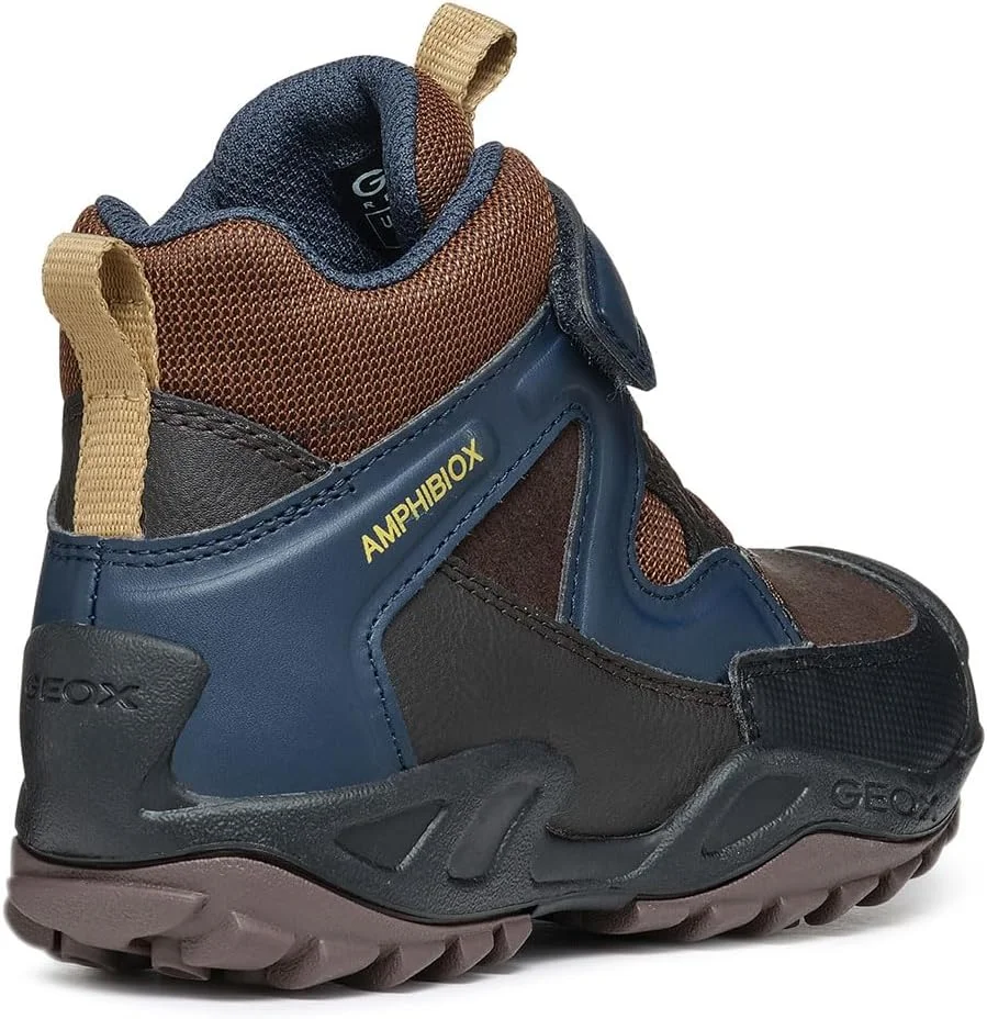 کفش پسرانه جیوکس مدل New Savage Boy B A