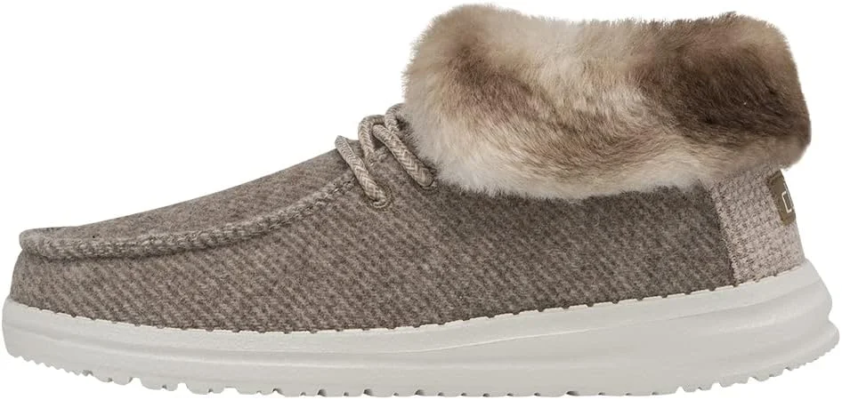 کفش دخترانه هی دیود مدل Britt Youth در رنگ ها و سایزهای مختلف | کفش دخترانه | بوت های بند دار دخترانه | راحت و سبک