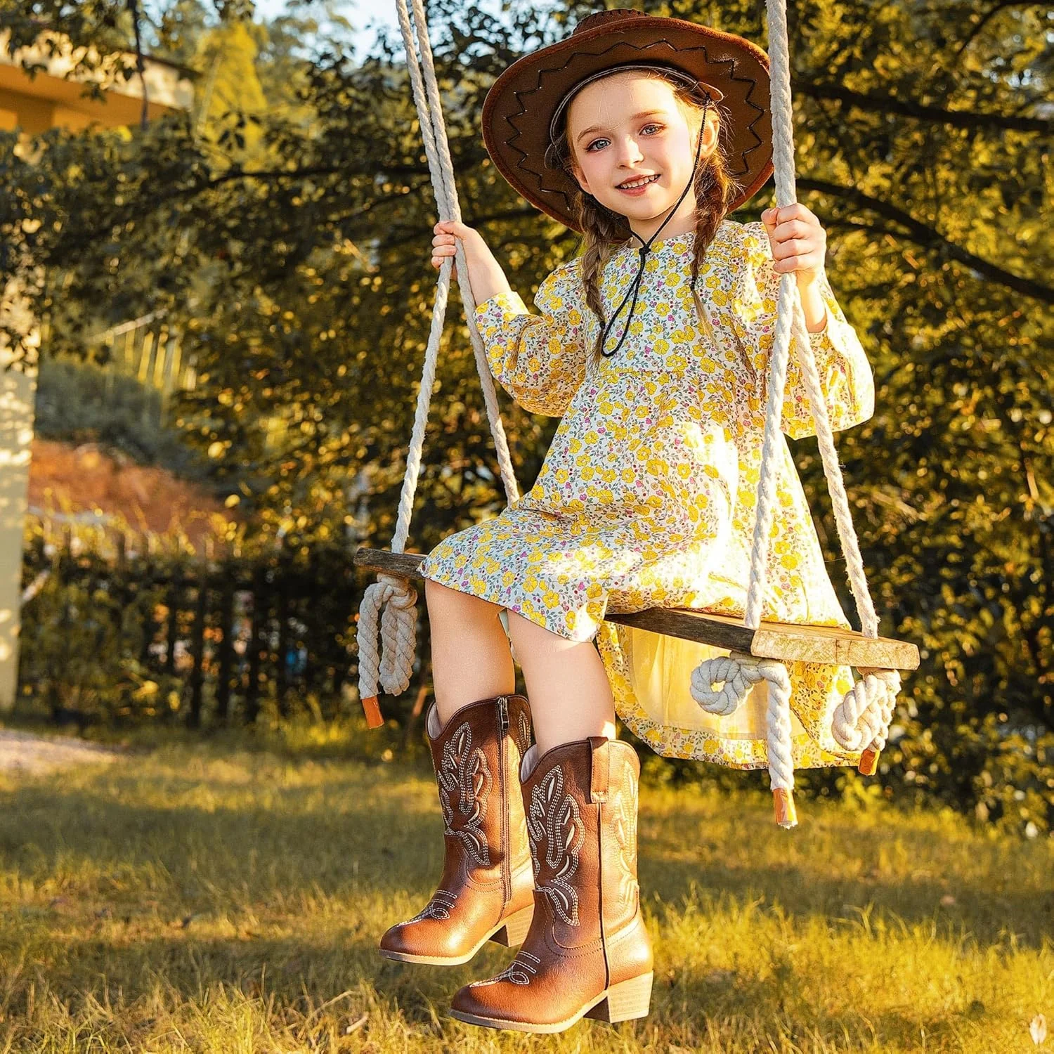 بوت های کابویی دخترانه ساق میانه پنجه تیز، بوت های گاوچران بچه گانه زیپ دار جانبی، بوت های وسترن گلدوزی شده کلاسیک، کفش های اسب سواری مهمانی برای کودکان نوپا و کودکان بزرگ