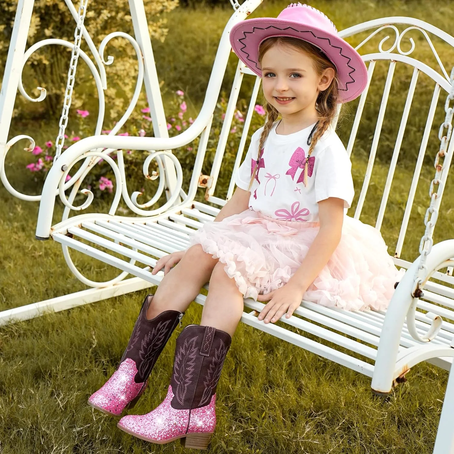 بوت های دخترانه لورموسا طرح گاوچران، ساق متوسط، اکلیلی، نوک تیز، پاشنه پهن، زیپ دار، مناسب مهمانی و سوارکاری برای کودکان نوپا و بزرگ