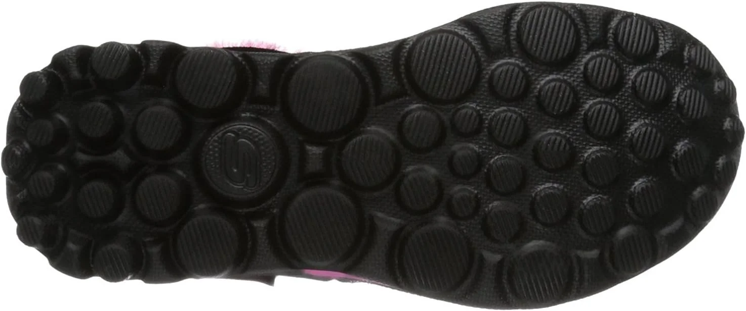 کفش ورزشی دخترانه اسکیچرز مدل Go Walk Toasty کفش ورزشی دخترانه اسکیچرز مدل Go Walk Toasty