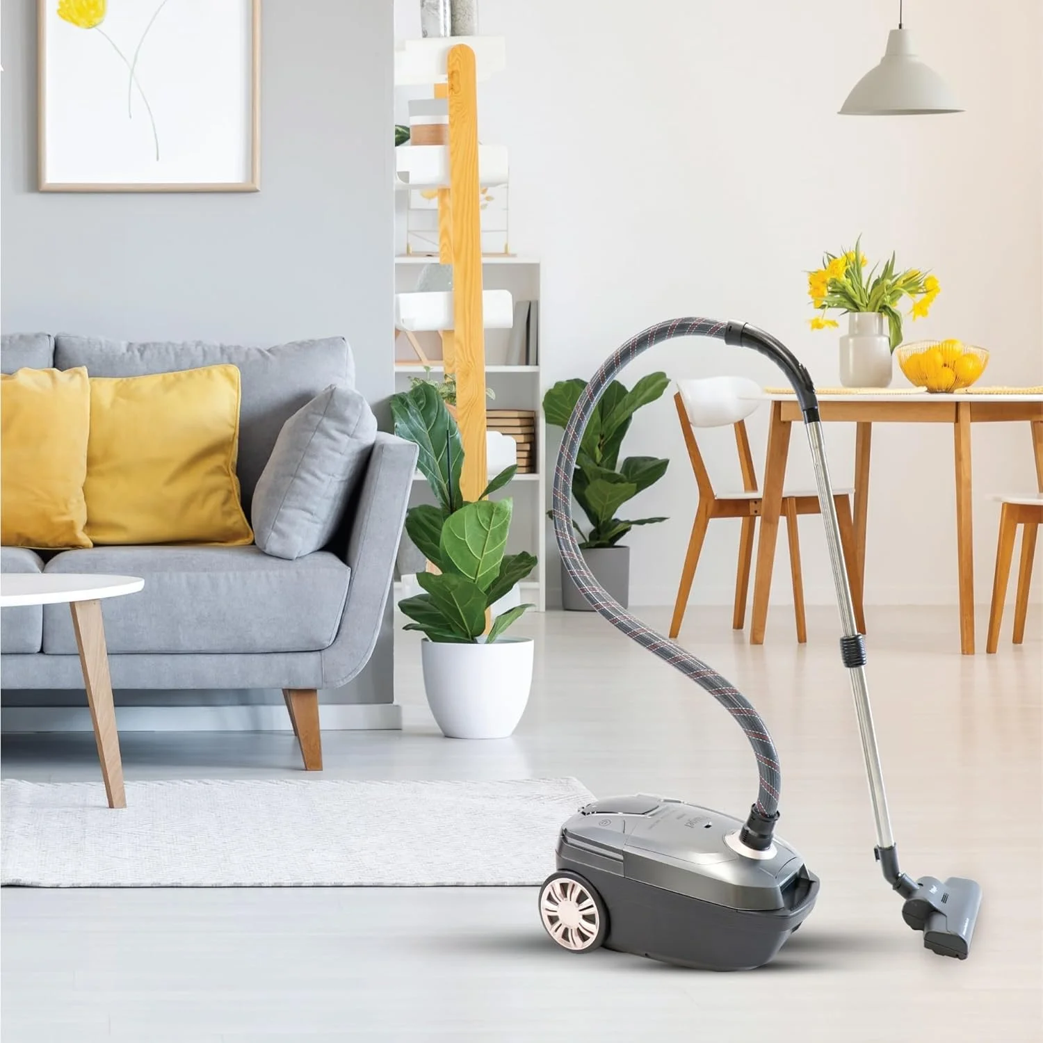 جاروبرقی دیجیتال ۲۴۰۰ وات Flugel جاروبرقی دیجیتال ۲۴۰۰ وات Flugel