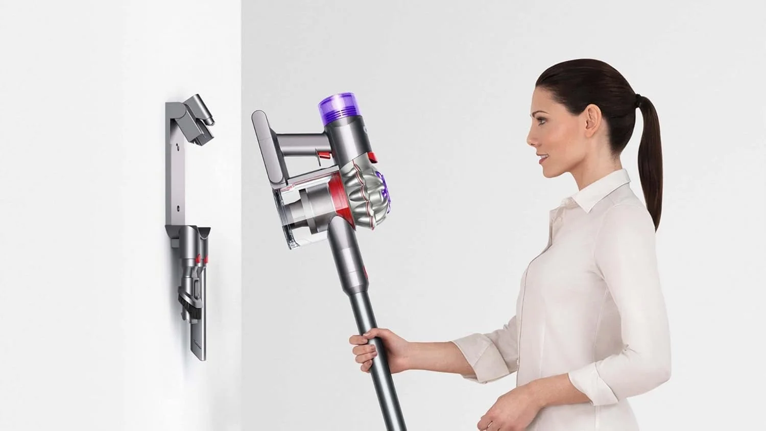 Dyson V8™ Cordless Vacuum Advanced|2 year Dyson Warranty |492637-01 - UAE Version