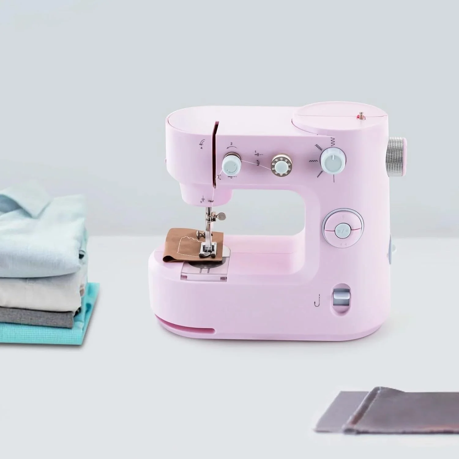 چرخ خیاطی، چرخ خیاطی قابل حمل برقی مینی استیچ تعمیر صنایع دستی چراغ LED 5 کاربرد دوخت چرخ خیاطی، چرخ خیاطی قابل حمل برقی مینی استیچ تعمیر صنایع دستی چراغ LED 5 کاربرد دوخت