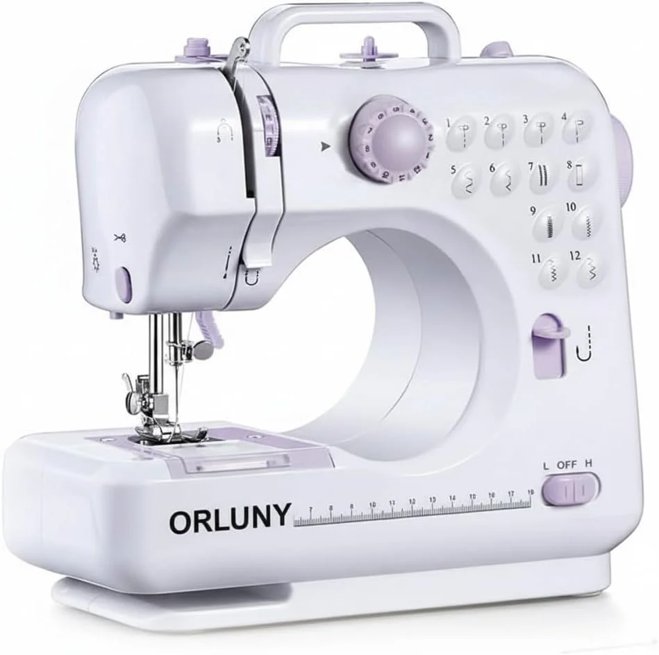 چرخ خیاطی برقی قابل حمل ORLUNY | ۱۲ مدل دوخت داخلی، کنترل ۲ سرعته، نخ دوقلو، ست خیاطی کوچک خانگی برای مبتدیان، کاردستی های DIY، تعمیر لباس - سفید و بنفش