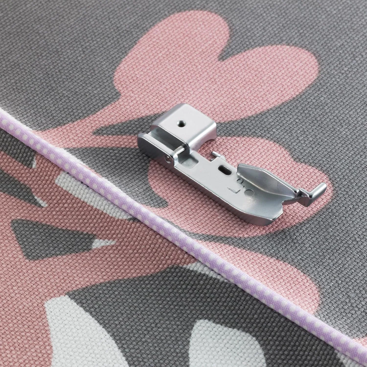 پایه مغزی دوزی چرخ سردوز مدل SA210 نقره ای