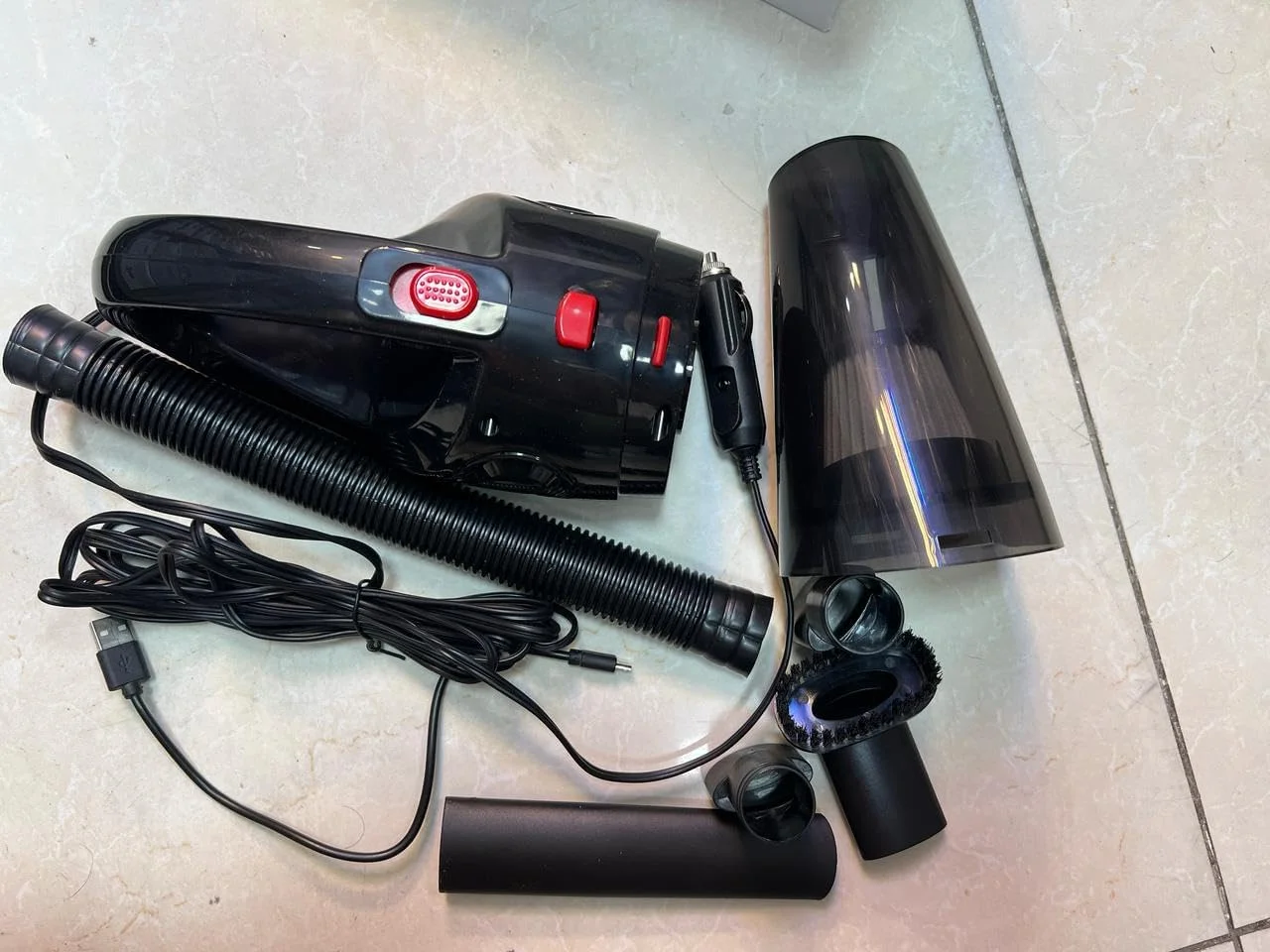 جاروبرقی دستی خودرو 12 ولت 120 وات با قدرت بالا - جاروبرقی خودرو تر و خشک با فیلتر HEPA، سیم 4.5 متری، چراغ LED و 3 سری - ایده آل برای تمیز کردن خودرو، خانه و محل کار (مشکی) جاروبرقی دستی خودرو 12 ولت 120 وات با قدرت بالا - جاروبرقی خودرو تر و خشک با فیلتر HEPA، سیم 4.5 متری، چراغ LED و 3 سری - ایده آل برای تمیز کردن خودرو، خانه و محل کار (مشکی)