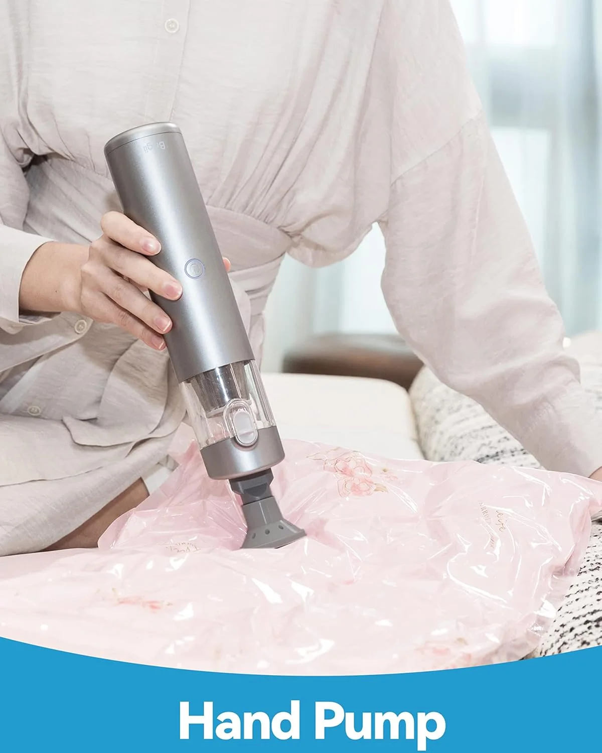 جاروبرقی کوچک بریجی، جاروبرقی دستی و دمنده هوا و پمپ دستی 3 در 1، جاروبرقی بدون سیم، 3 نوع نازل، وزن سبک 450 گرم، قابل شارژ از طریق USB - مدل M1