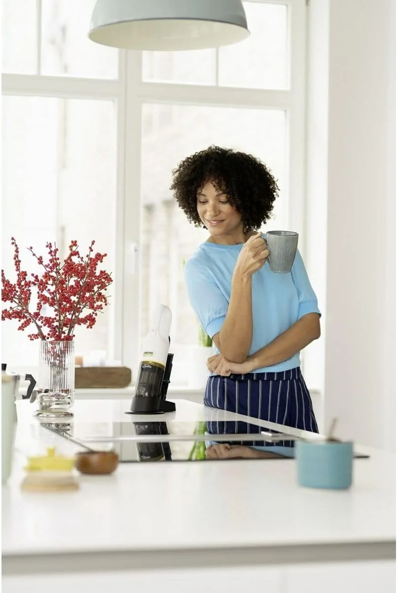 جاروبرقی دستی کارچر مدل CVH 3 Plus، مشکی، سفید، بدون کیسه