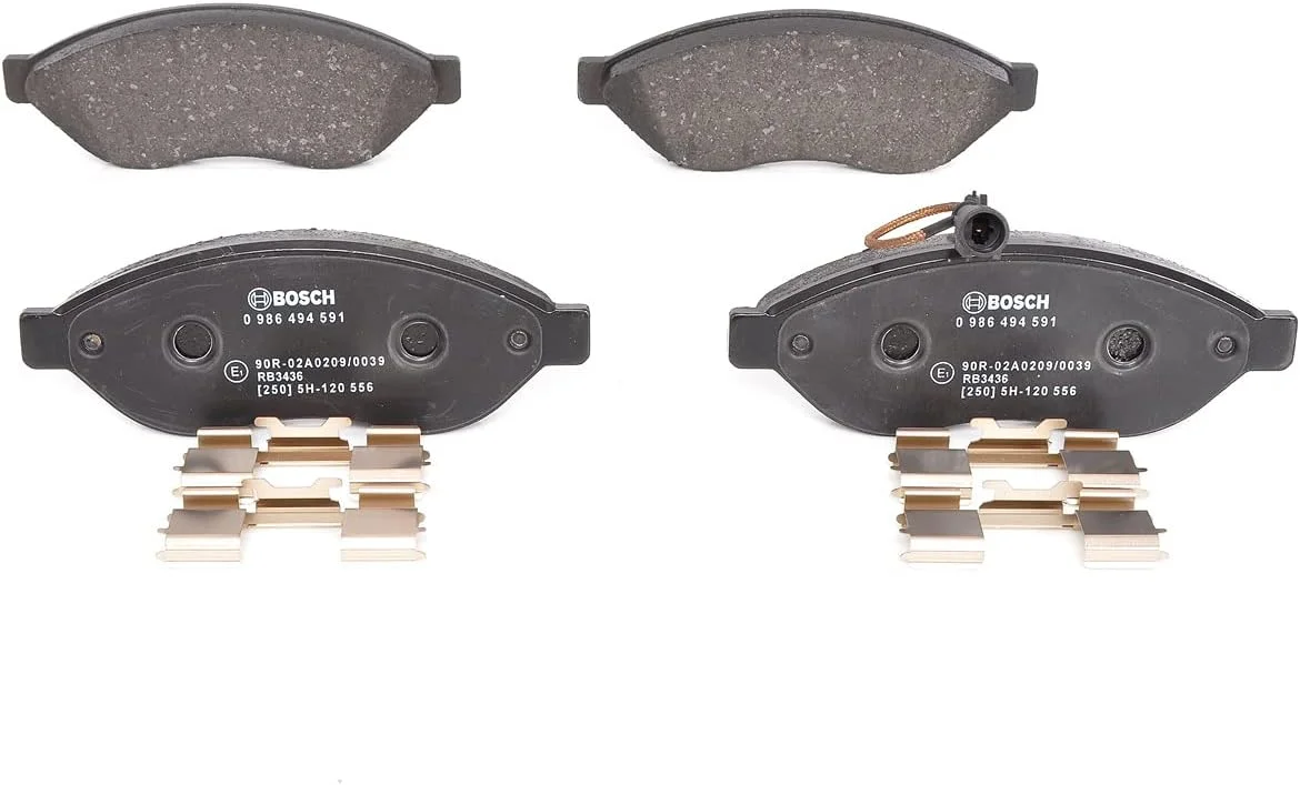 لنت ترمز جلو خودرو بوش BP1021 - کیفیت بوش - کاهش صدا و گرد و غبار - دارای گواهینامه ECE-R90 - بدون مس - 1 دست شامل 4 لنت - به همراه لوازم جانبی