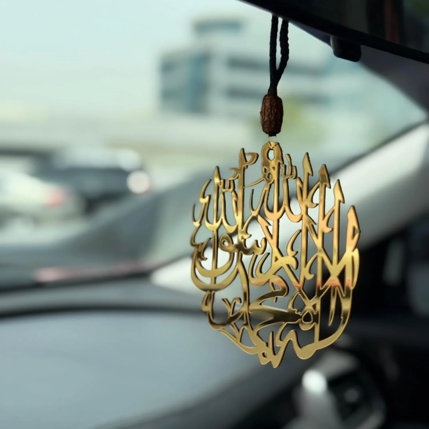 آویز خودرو اسلامی ARABIQO، تزیین آویز کلمه اول از جنس اکریلیک برای آینه عقب | خوشنویسی عربی الله | هدیه معنوی مسلمانان برای آقایان و بانوان (طلایی) آویز خودرو اسلامی ARABIQO، تزیین آویز کلمه اول از جنس اکریلیک برای آینه عقب | خوشنویسی عربی الله | هدیه معنوی مسلمانان برای آقایان و بانوان (طلایی)