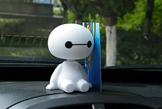 عروسک ربات پلاستیکی کارتونی Baymax با سر متحرک، تزئینات داخلی خودرو، اسباب بازی های عروسکی قهرمان بزرگ، لوازم جانبی تزئینی