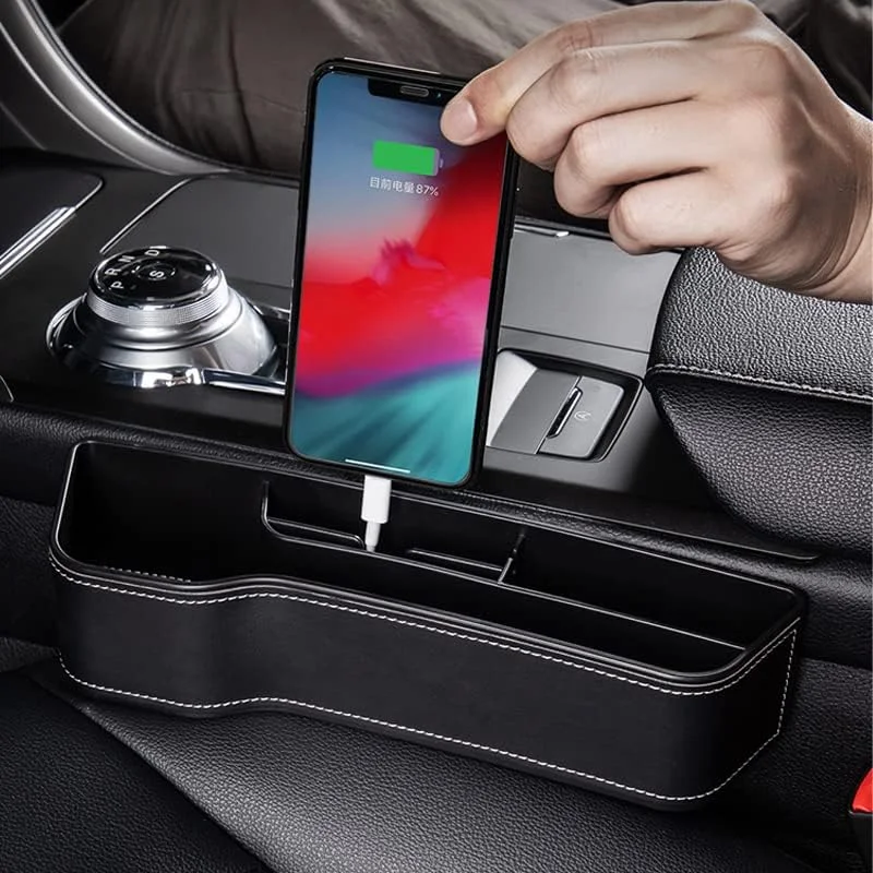 کیف چرمی ارگانایزر صندلی خودرو یانیی اسپرت، جعبه نگهداری وسایل و پرکننده فضای خالی صندلی خودرو، جای کیف پول، جای تلفن همراه و لوازم جانبی (قهوه ای سمت چپ)