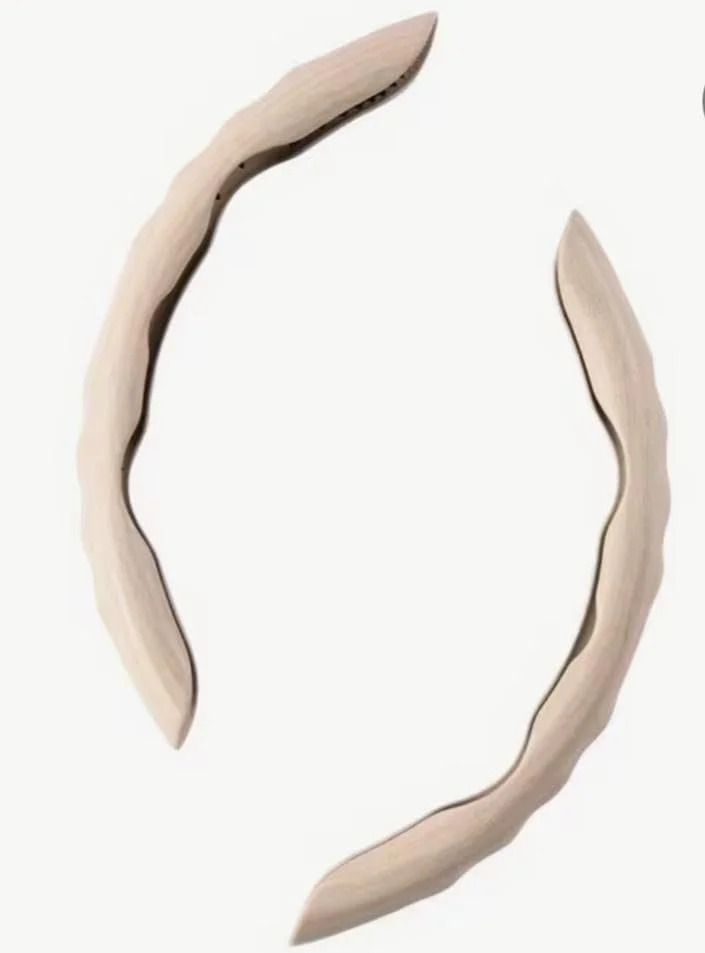 روکش فرمان خودرو، روکش فرمان رنگ بِژ برای آقایان و بانوان، روکش فرمان اسپرت خودرو - روکش فرمان ضد لغزش - لوازم جانبی داخلی خودرو جهانی - فیبر کربن