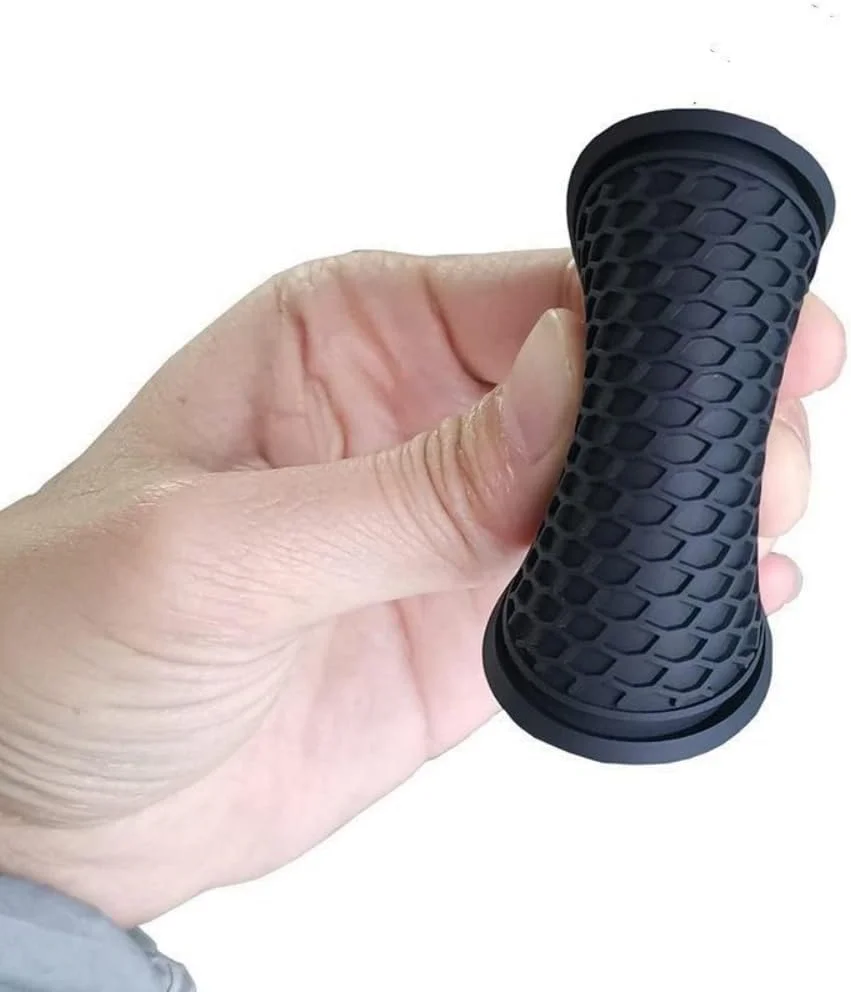 زیرلیوانی جالیوانی خودرو، سایز 7 سانتی متر، زیرلیوانی ضد لغزش یونیورسال، ست لوازم جانبی خودرو 4 عددی (خاکستری)