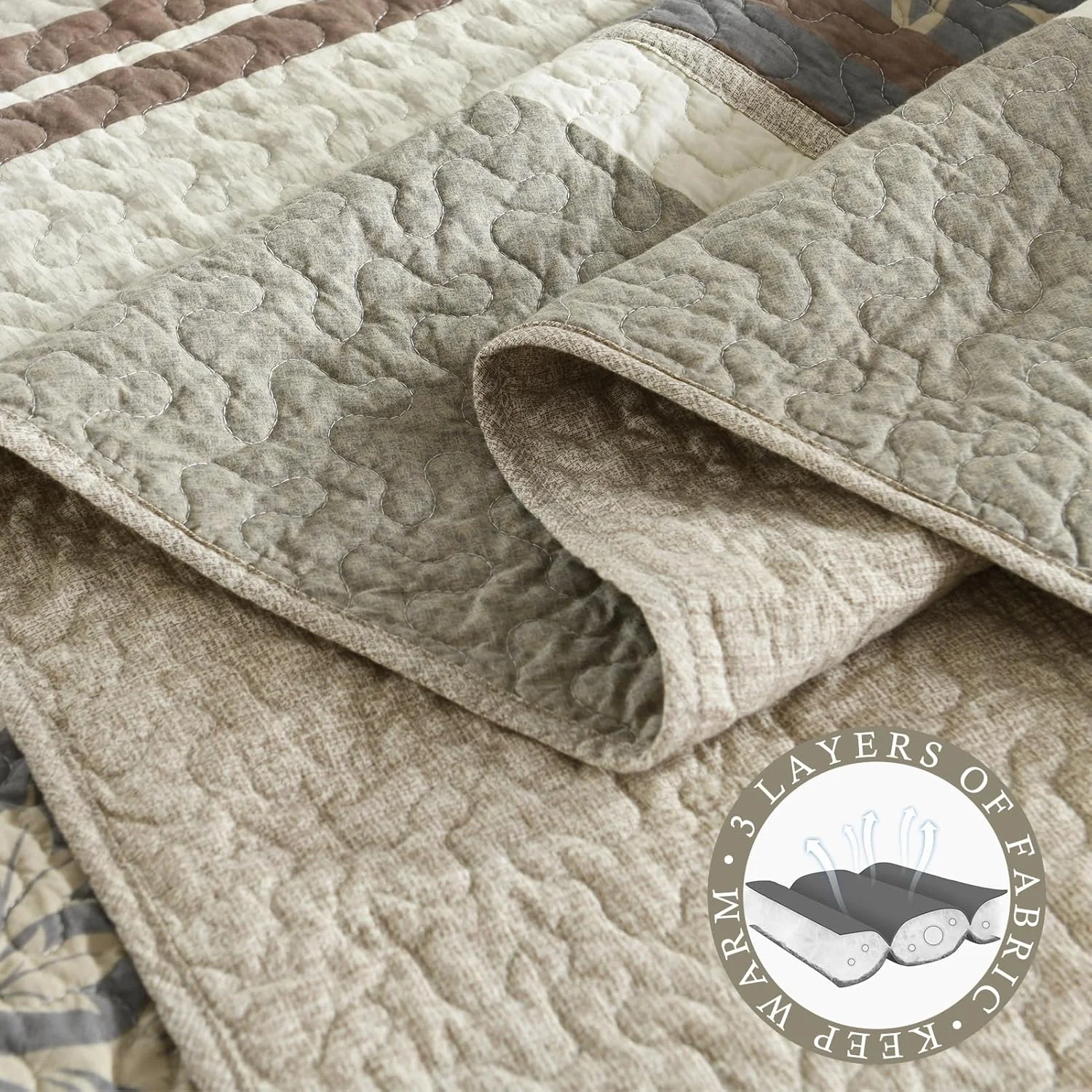 روتختی کینگ سایز طرح خانه روستایی 305x305 سانتی‌متر - لحاف کینگ سایز پنبه‌ای 100% سبک وزن به همراه 2 روبالشی، رو تختی لحاف‌دوزی شده طرح گیاهی راه راه، خاکستری/قهوه‌ای