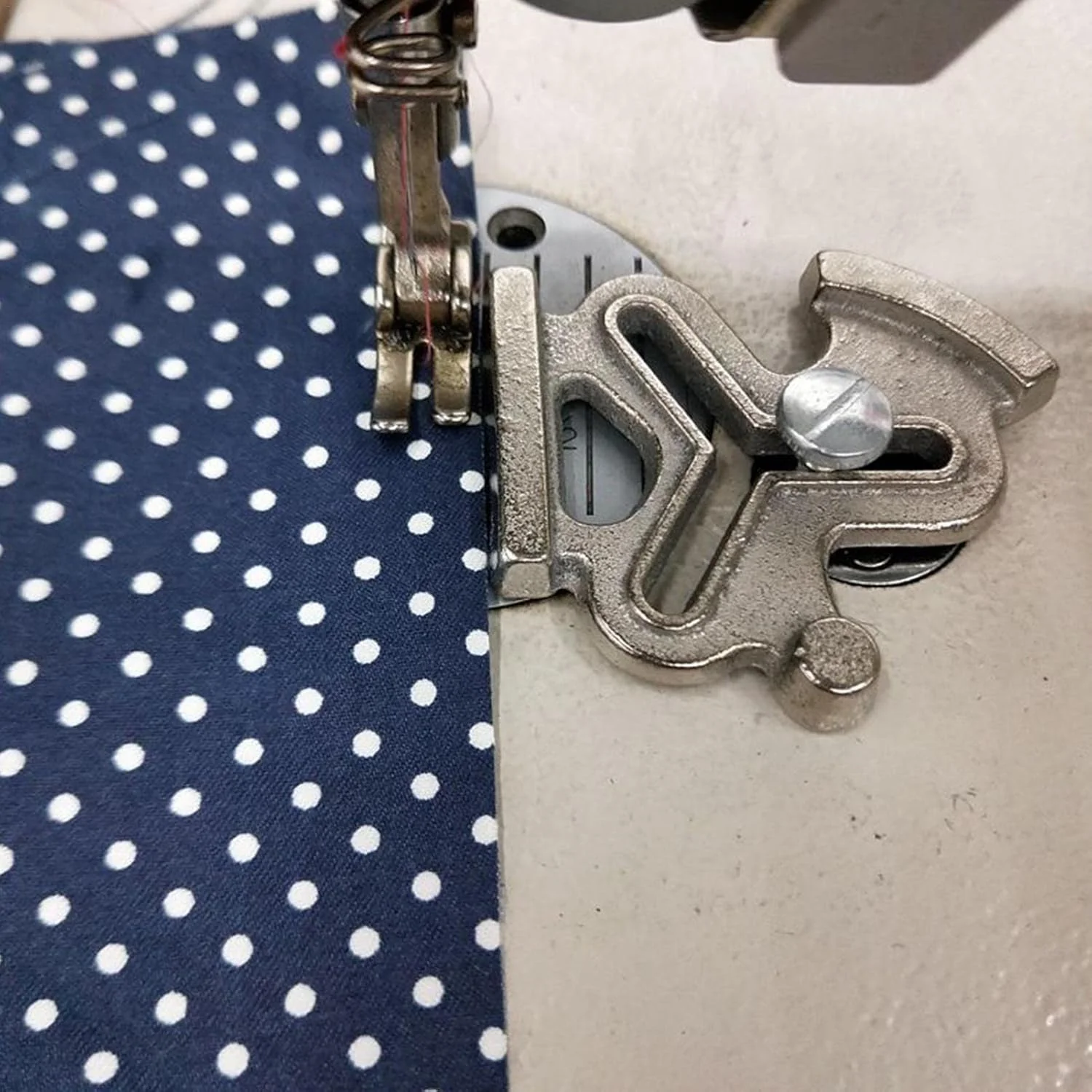 راهنمای درز دوخت | راهنمای لبه چرخ خیاطی، لوازم جانبی چرخ خیاطی پایه، ابزار دوخت برای چرخ خیاطی های جهانی، لوازم خیاطی برای مبتدیان و حرفه ای ها راهنمای درز دوخت | راهنمای لبه چرخ خیاطی، لوازم جانبی چرخ خیاطی پایه، ابزار دوخت برای چرخ خیاطی های جهانی، لوازم خیاطی برای مبتدیان و حرفه ای ها