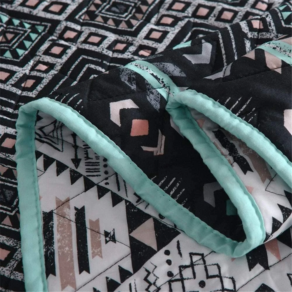 روتختی لحافدوزی شده سه تکه GBMULG طرح راه راه مشکی، 230x250 سانتیمتر، ست روتختی به همراه روبالشتی روتختی لحافدوزی شده سه تکه GBMULG طرح راه راه مشکی، 230x250 سانتیمتر، ست روتختی به همراه روبالشتی