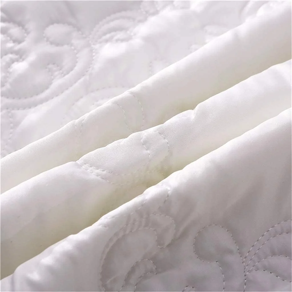 روتختی طرح گلدوزی سفید 230 در 250 سانتی متر، روتختی تکه دوزی شده طرح دار فابین به همراه 2 روبالشتی