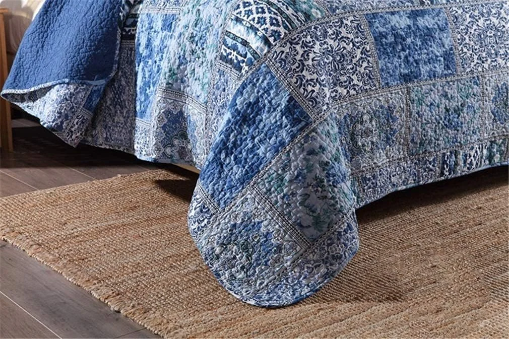 ست روتختی لحاف‌دار سه تکه سایز دو نفره بزرگ، سبک و مناسب تمام فصول، شامل لحاف و دو روبالشتی، ابعاد 230 در 250 سانتی‌متر، آبی