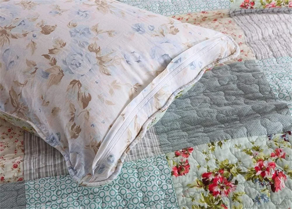 روتختی لحافی سه تکه پنبه ای دست دوز طرح گل های کوچک صورتی، ابعاد 230 * 250 سانتی متر + 50 * 70 سانتی متر (2 عدد) مناسب برای تخت های 150 یا 135 سانتی متر، دو رو