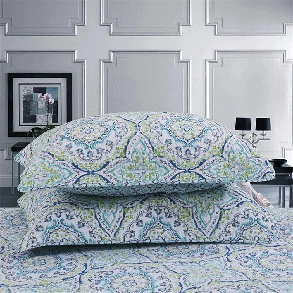 ست روتختی سه تکه طرح دار سایز کینگ 230 × 250 سانتی متر، پنبه ای، آبی، سبک روستایی، تکه دوزی رنگارنگ، مناسب تخت دو نفره به همراه 2 روبالشی