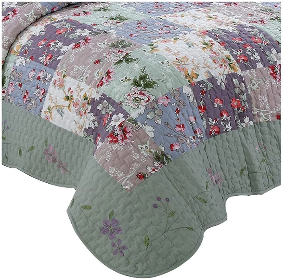 ست روتختی سه تکه پنبه‌ای طرح‌دار، روکش تختخواب سبز یکپارچه گل‌دوزی شده، رو تختی تشک 240X260 سانتی‌متر، روبالشی 50X70 سانتی‌مترX2