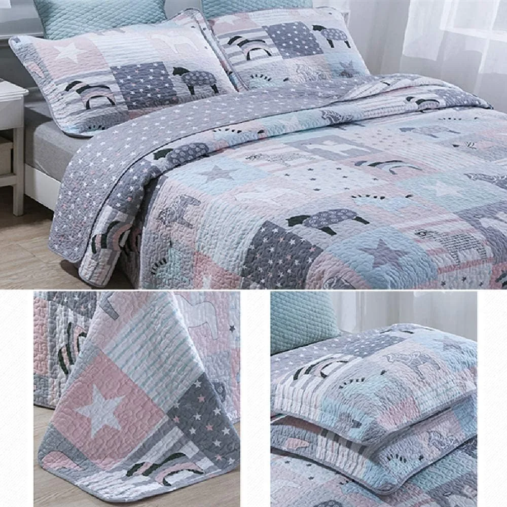 روتختی لحافدوزی شده کارتونی تکهدوزی شده با 2 روبالشی، رو تختی چند منظوره، لحاف، پتو، روتختی خانگی برای کودکان - 3 تکه 250×270 سانتیمتر روتختی لحافدوزی شده کارتونی تکهدوزی شده با 2 روبالشی، رو تختی چند منظوره، لحاف، پتو، روتختی خانگی برای کودکان - 3 تکه 250×270 سانتیمتر