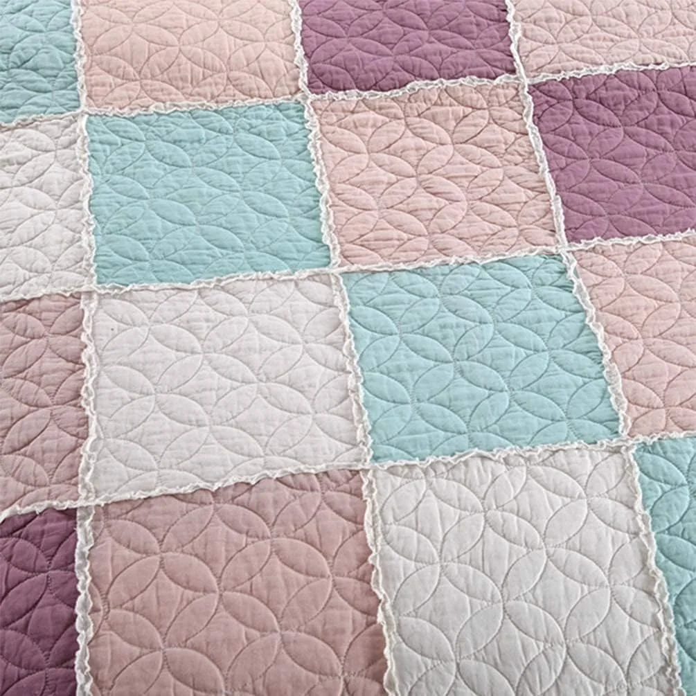 روتختی لحاف‌دوزی شده پنبه‌ای طرح‌دار سه تکه شامل یک روتختی 230 * 250 سانتی‌متر و 2 روبالشی 50 * 70 سانتی‌متر