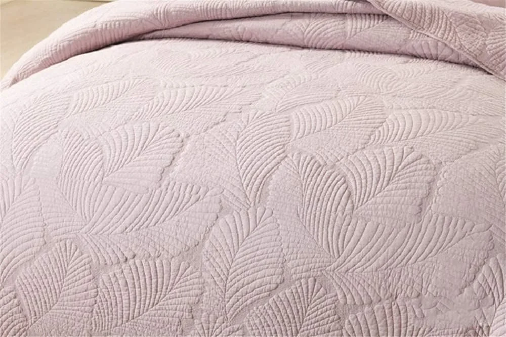 روتختی صورتی طرح دار به همراه 2 عدد روبالشتی، دو رو، گلدوزی شده، روتختی پنبه ای، سایز بزرگ مناسب تخت دو نفره، ست 3 تکه روتختی صورتی طرح دار به همراه 2 عدد روبالشتی، دو رو، گلدوزی شده، روتختی پنبه ای، سایز بزرگ مناسب تخت دو نفره، ست 3 تکه