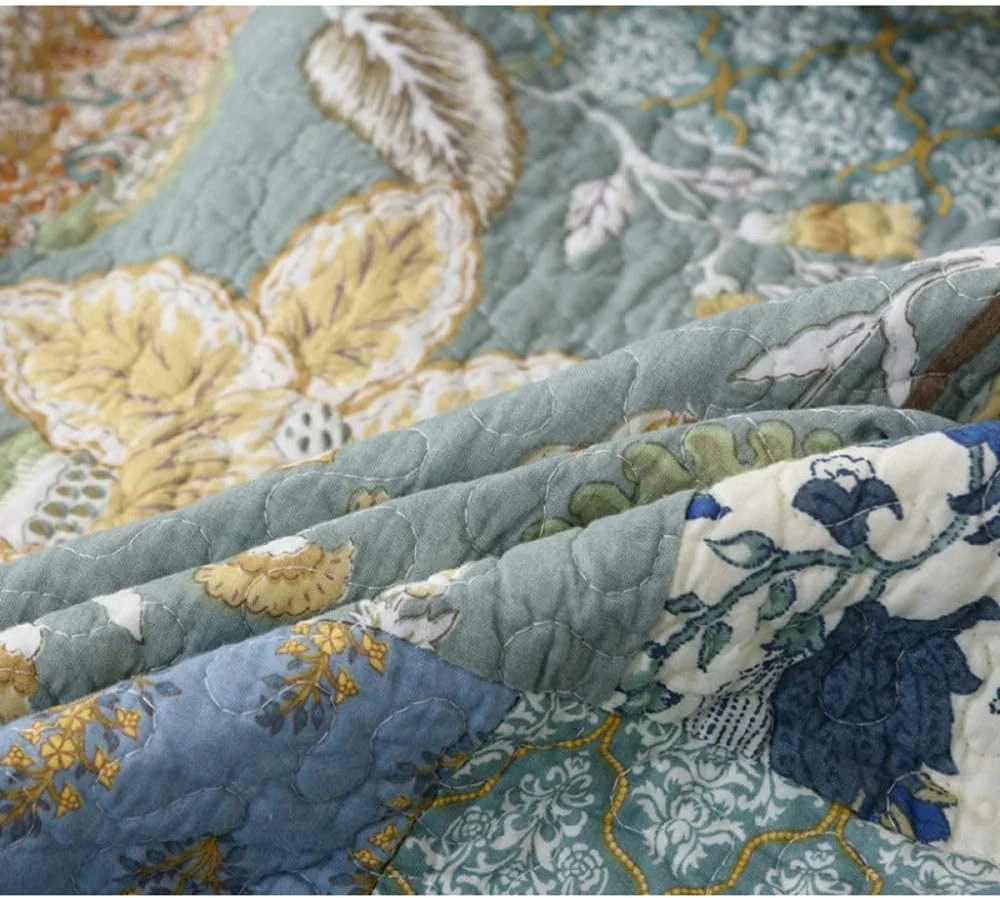 روتختی دو نفره طرح تکه دوزی سایز بزرگ 230X250 سانتی متر، ست 3 تکه شامل 1 روتختی و 2 روبالشی، ملحفه سبک وزن، طرح تکه دوزی-230X240 سانتی متر، طرح تکه دوزی-230X240 سانتی متر