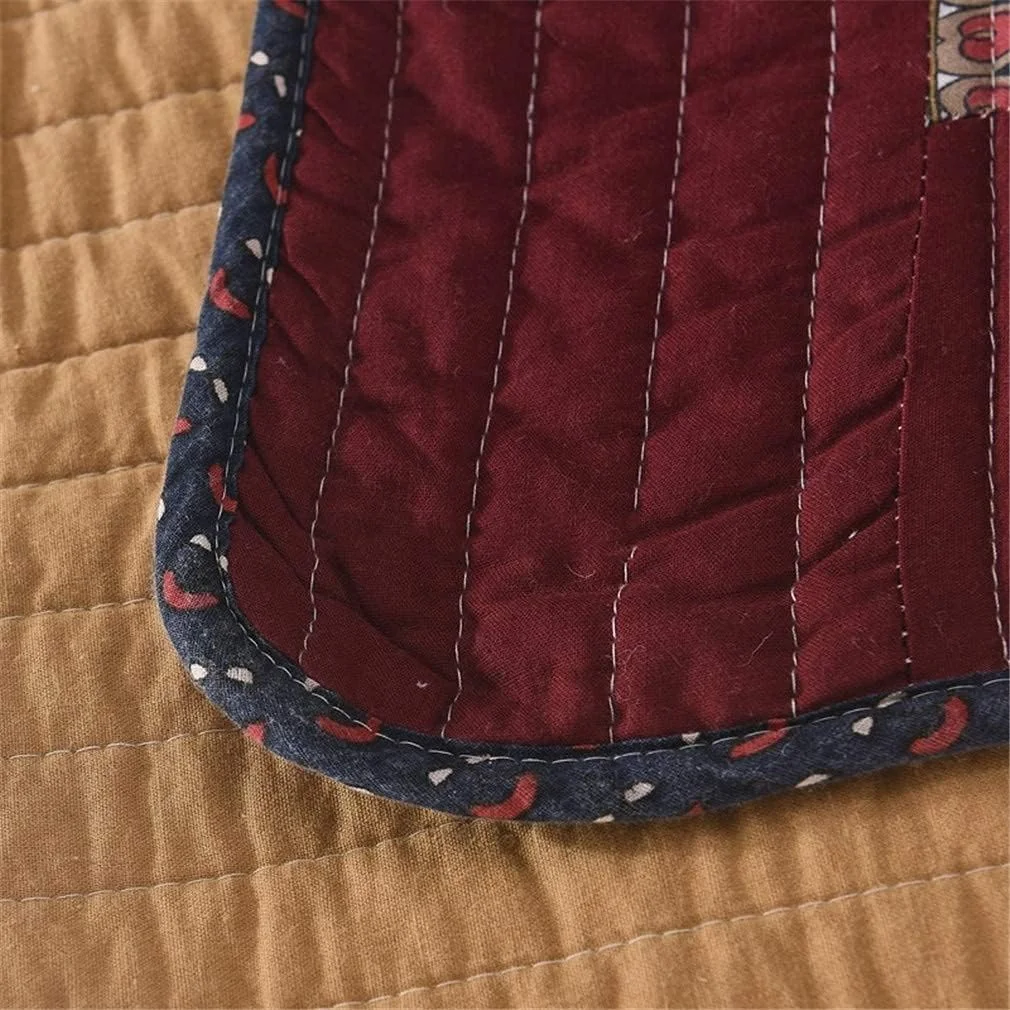 روتختی پنبه ای طرح دار سایز کینگ سه تکه قهوه ای تیره سبک قدیمی، لحاف تکه دوزی برگشت پذیر، ملحفه تخت طرح دار قرمز قدیمی، 230x250 سانتی متر، -230x250 سانتی متر
