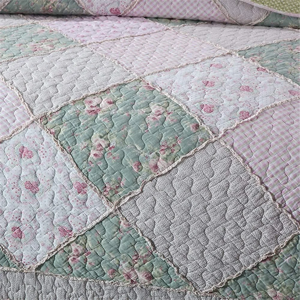 ست روتختی سه تکه طرح چهل تکه، سایز 230x250 سانتی متر، طرح صورتی و سبز به همراه 2 روبالشتی ست روتختی سه تکه طرح چهل تکه، سایز 230x250 سانتی متر، طرح صورتی و سبز به همراه 2 روبالشتی