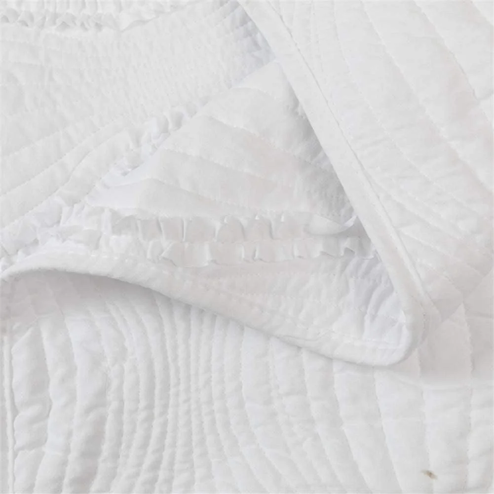 روتختی طرح گلدوزی شده پنبه ای سفید مناسب تخت های خیلی بزرگ، سبک وزن، طرح تکه دوزی شده، لحاف روتختی دو نفره به همراه 2 روبالشتی، 250 در 270 سانتی متر روتختی طرح گلدوزی شده پنبه ای سفید مناسب تخت های خیلی بزرگ، سبک وزن، طرح تکه دوزی شده، لحاف روتختی دو نفره به همراه 2 روبالشتی، 250 در 270 سانتی متر