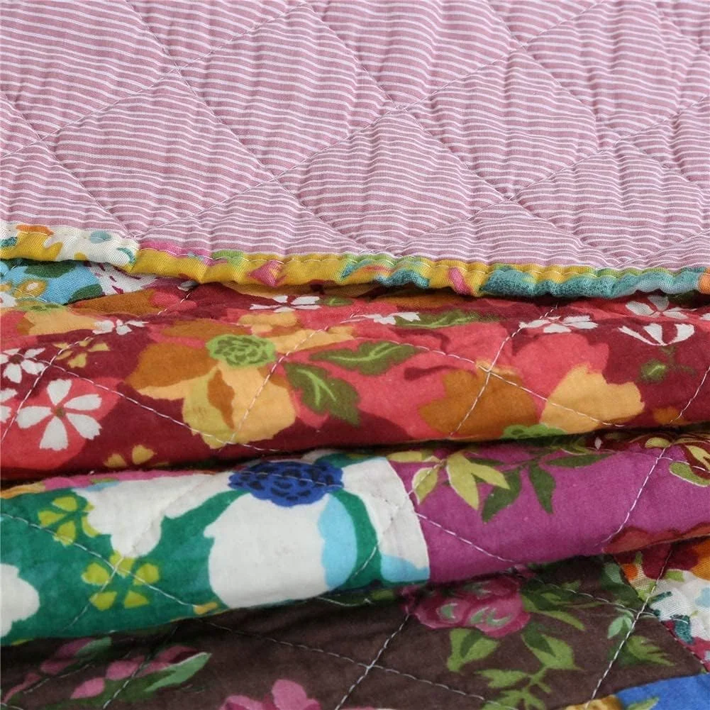 روتختی کینگ سایز طرح دار سه تکه، سبک بوهو وینتج، طرح گلدار، پنبه ای تکه دوزی شده، سایز 230X250 سانتی متر به همراه 2 روبالشتی 50X70 سانتی متر