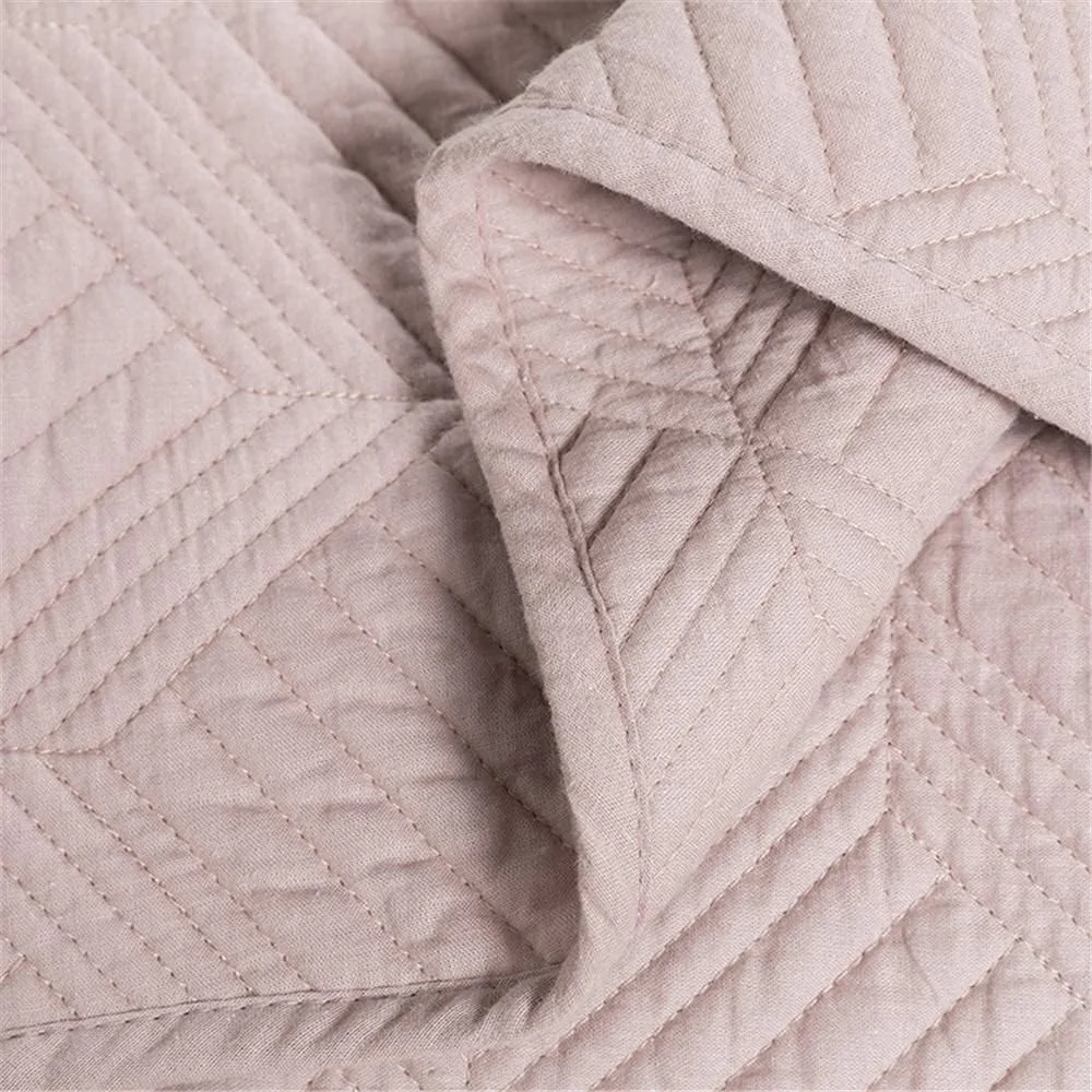 روتختی سه تکه سایز کینگ، پنبه ای، طرح برجسته لوزی، سبک وزن، تکه دوزی شده، لحاف روتختی دو نفره با 2 روبالشتی، 228x245 سانتی متر، -266x245 سانتی متر، صورتی