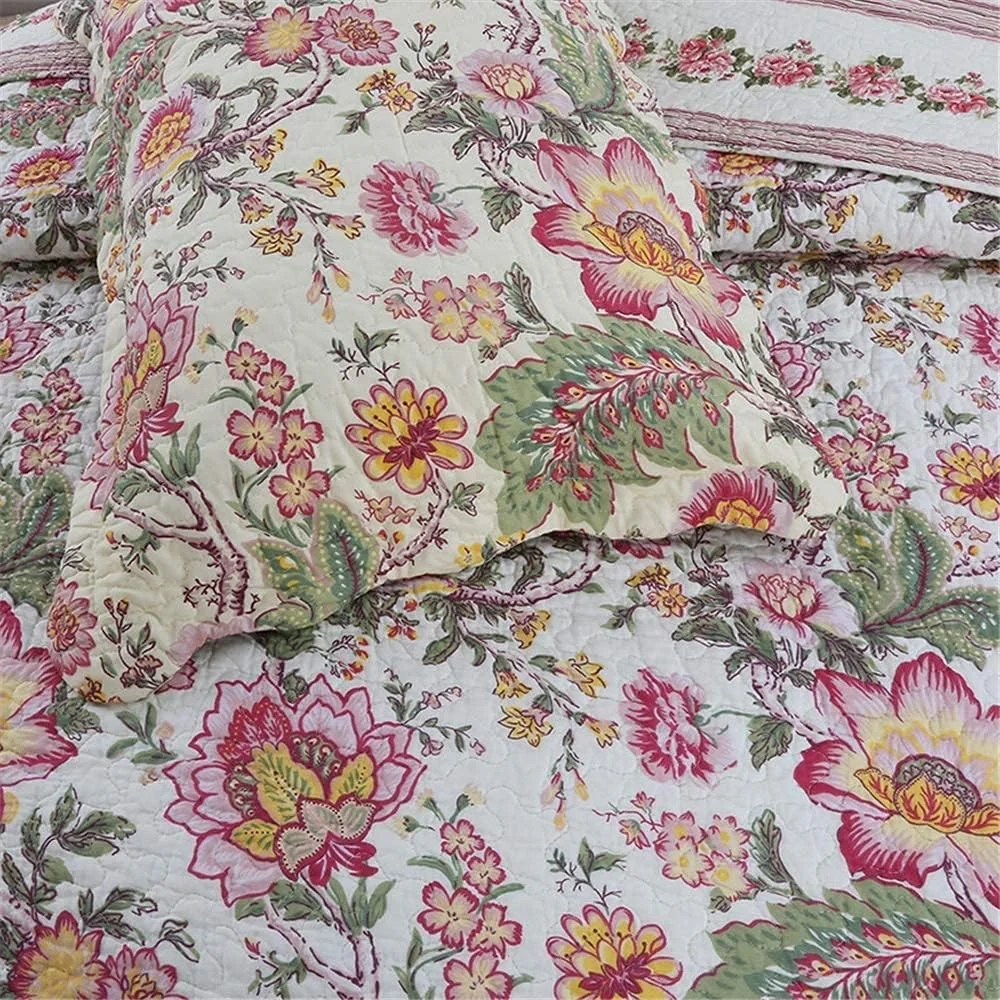 روتختی سه تکه طرح گلدار، سایز خیلی بزرگ، طرح تکه دوزی شده، رو تختی نرم و راحت دو رو به همراه 2 روبالشتی روتختی سه تکه طرح گلدار، سایز خیلی بزرگ، طرح تکه دوزی شده، رو تختی نرم و راحت دو رو به همراه 2 روبالشتی