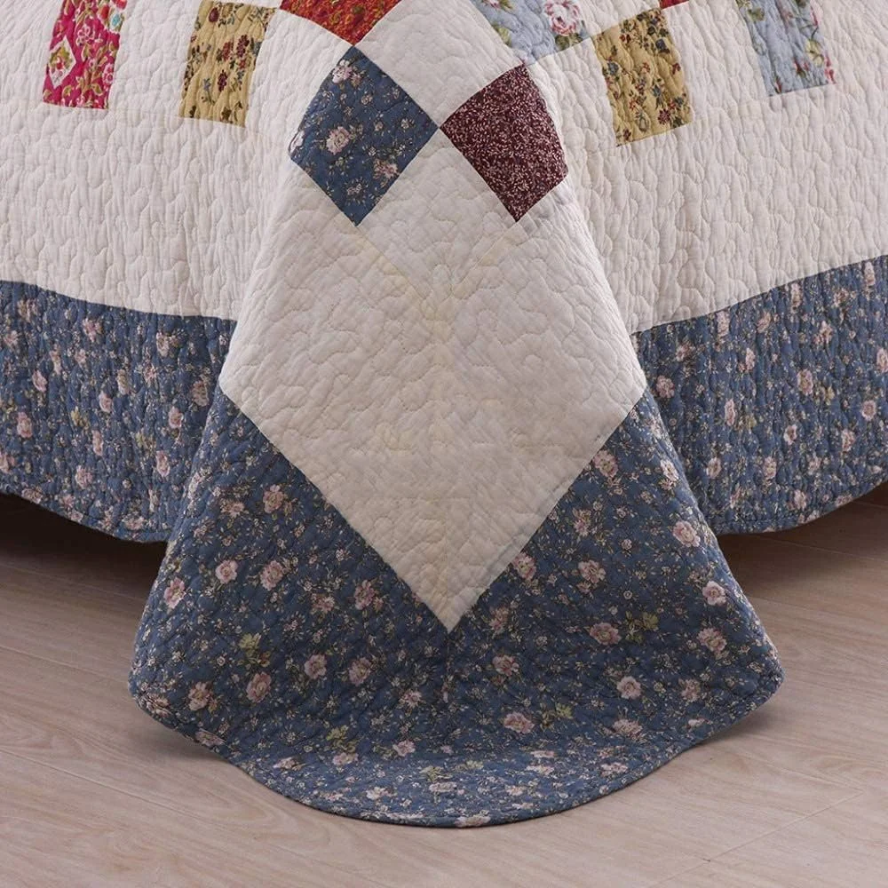 روتختی دو نفره طرح دار سه تکه سایز کینگ 230X250 سانتی متر، لحاف تکه دوزی شده به سبک اروپایی شامل 1 رو تختی و 2 روبالشتی، ملحفه سبک وزن، لحاف 230X250 سانتی متر، لحاف کینگ 230X250 سانتی متر