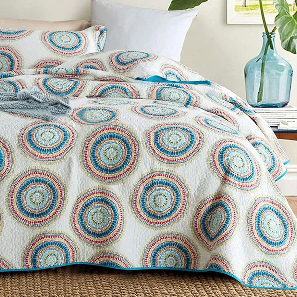 روتختی دو نفره طرح تکه دوزی، ست 3 تکه سایز کینگ شامل 1 رو تختی و 2 روبالشتی سبک وزن، طرح تکه دوزی - 230X250 سانتی متر