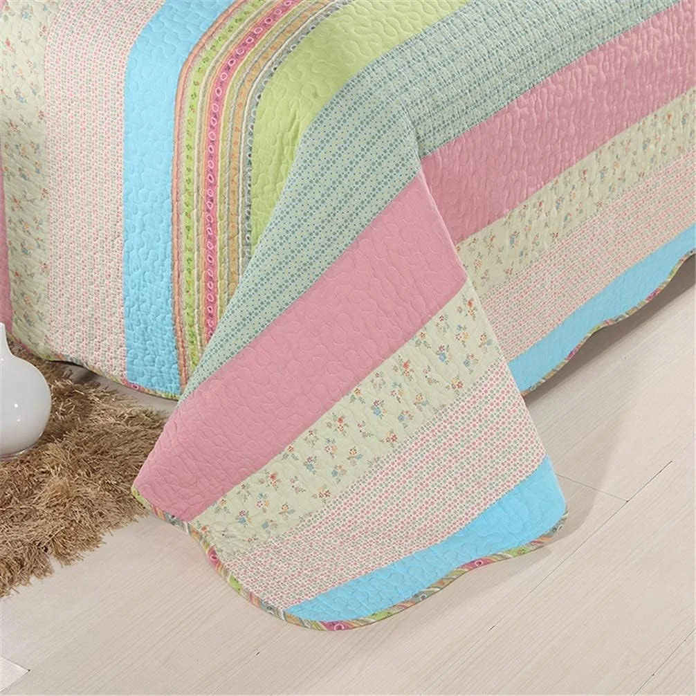 روتختی سه تکه طرح دار صورتی سبز راه راه، روتختی تکه دوزی شده 230 در 250 سانتی متر، روتختی نخی مناسب تخت 150 یا 180، 3 تکه - 4 تکه